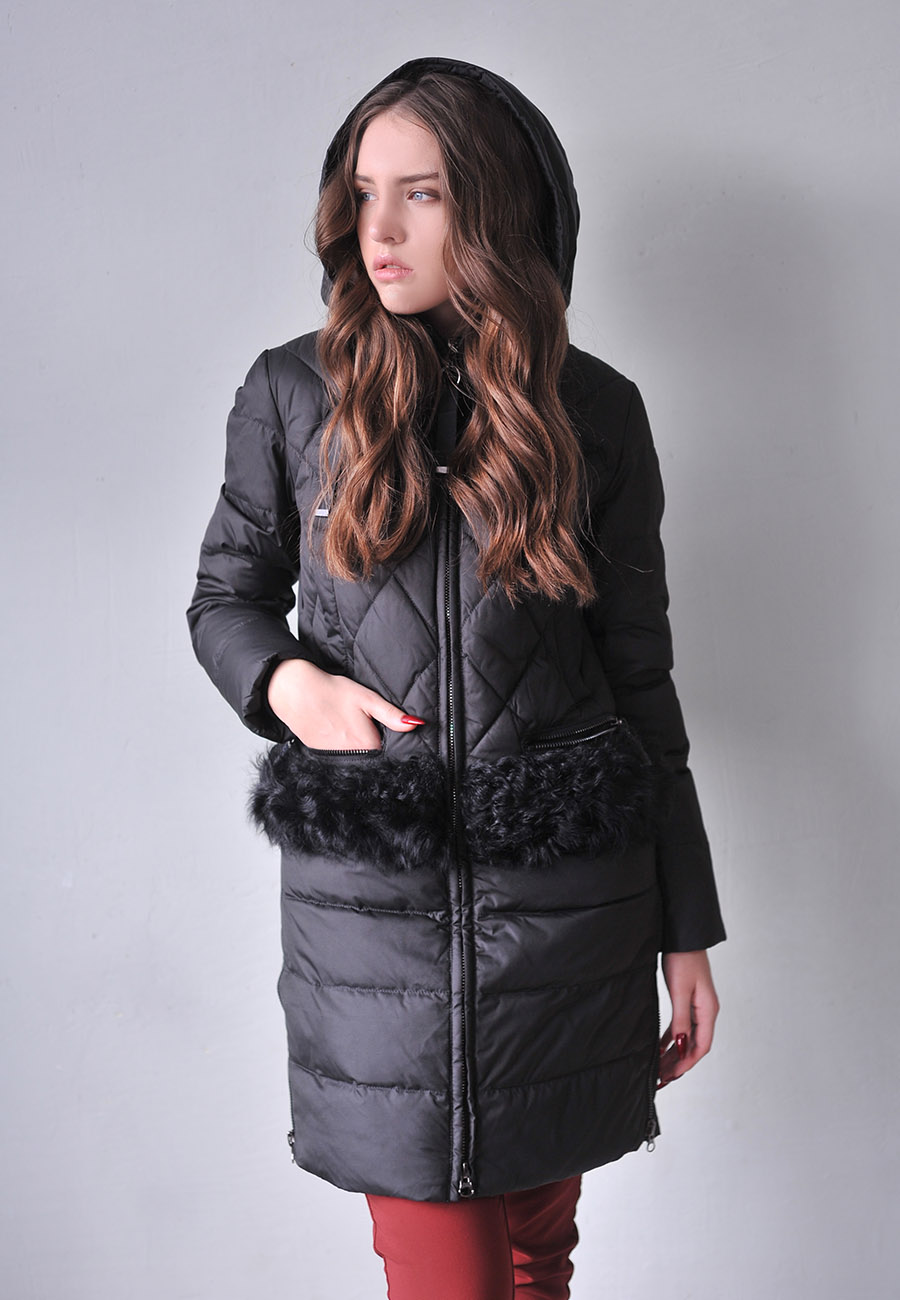Женская зимняя куртка  (Lora Duvetti)
