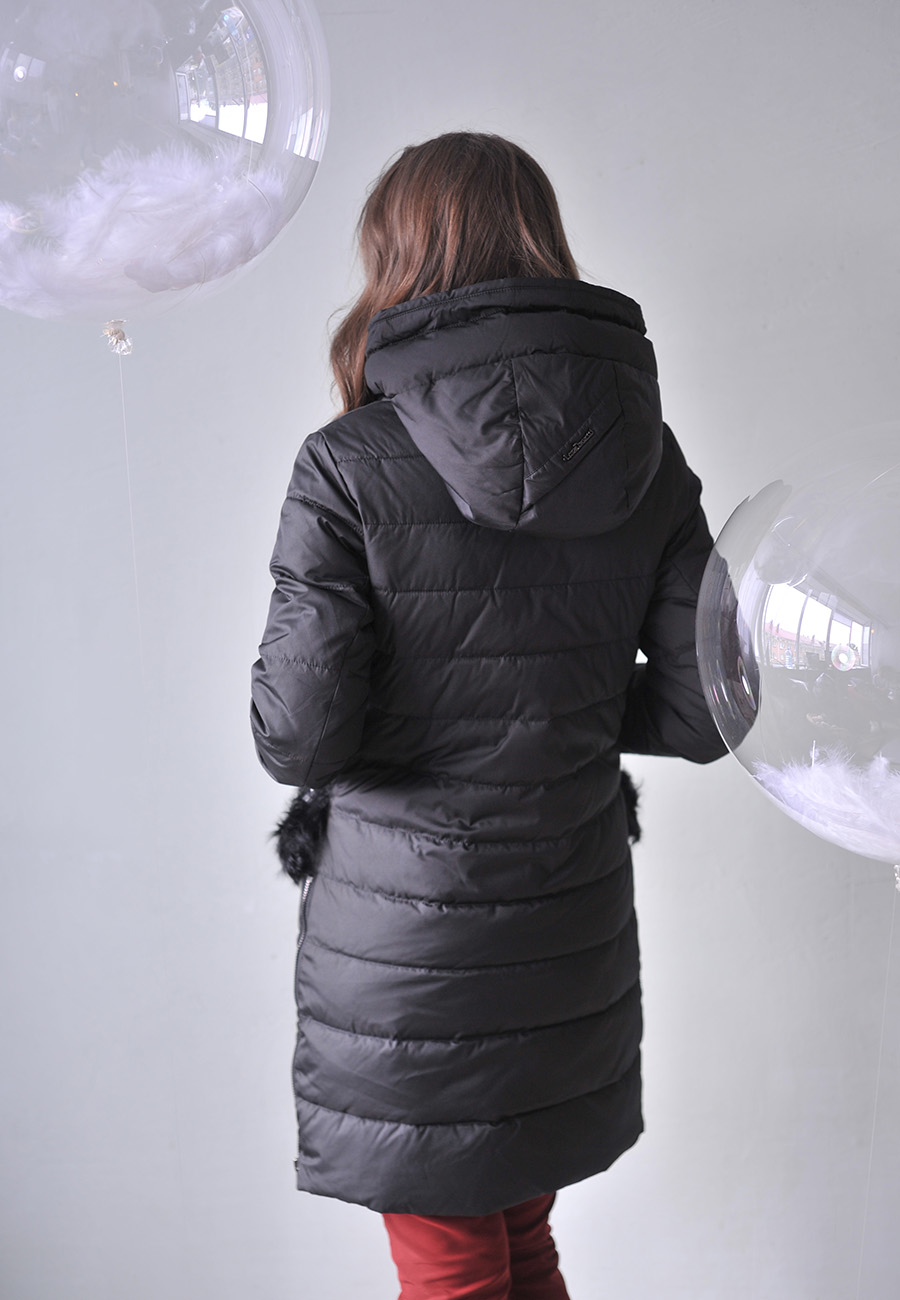 Женская зимняя куртка  (Lora Duvetti)