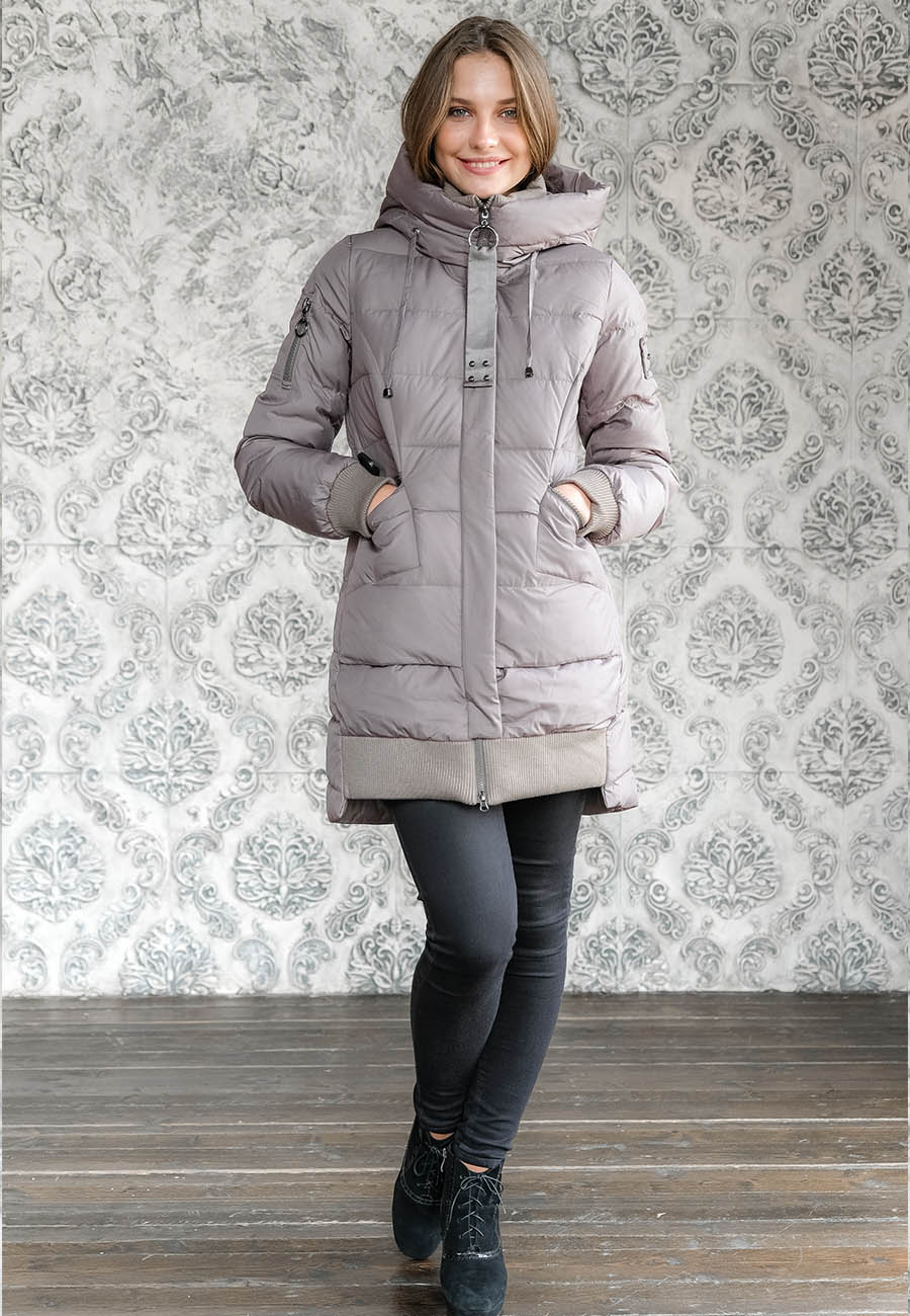 Женская зимняя куртка (Lora Duvetti)