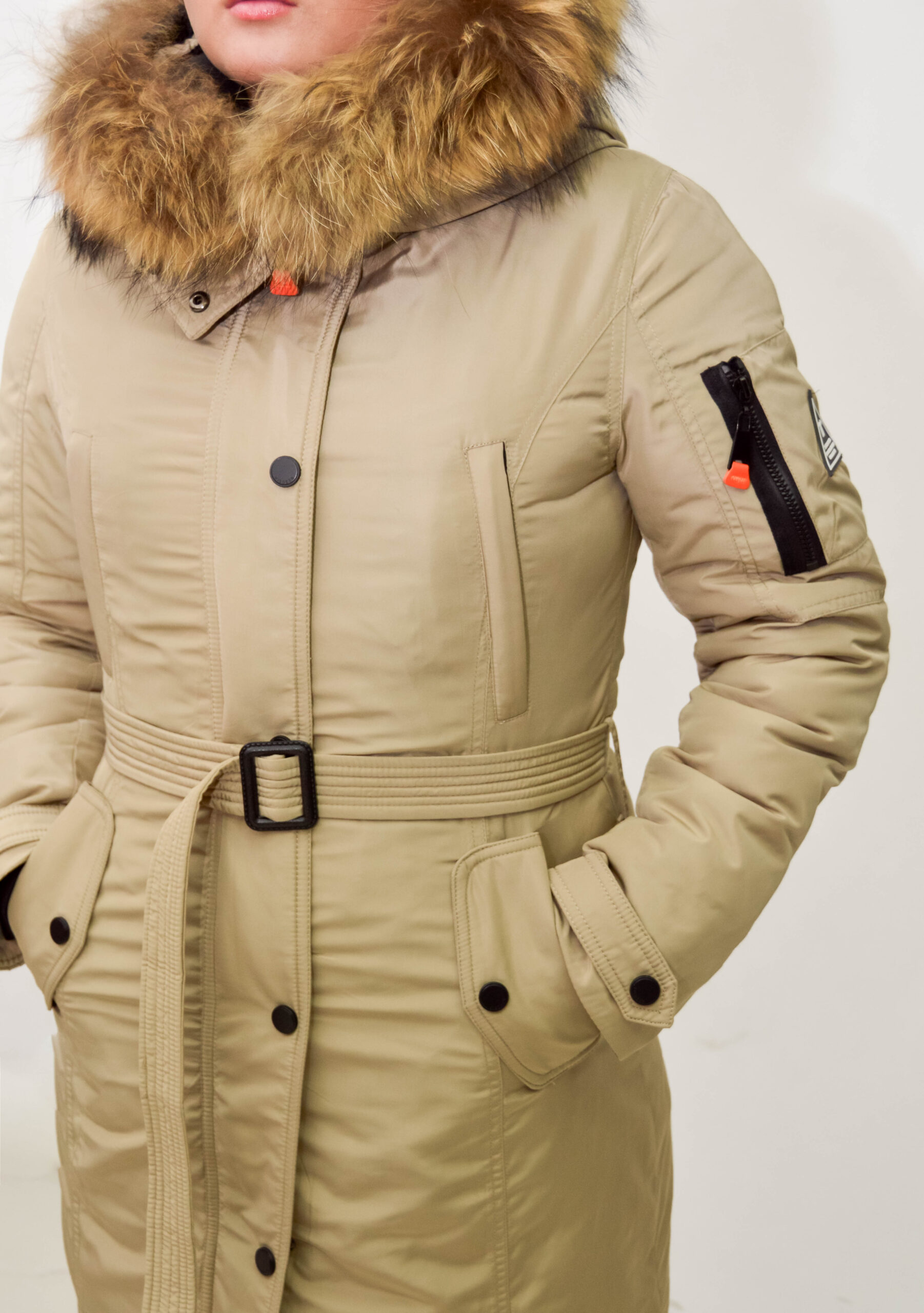 Зимняя женская куртка(VISDEER)