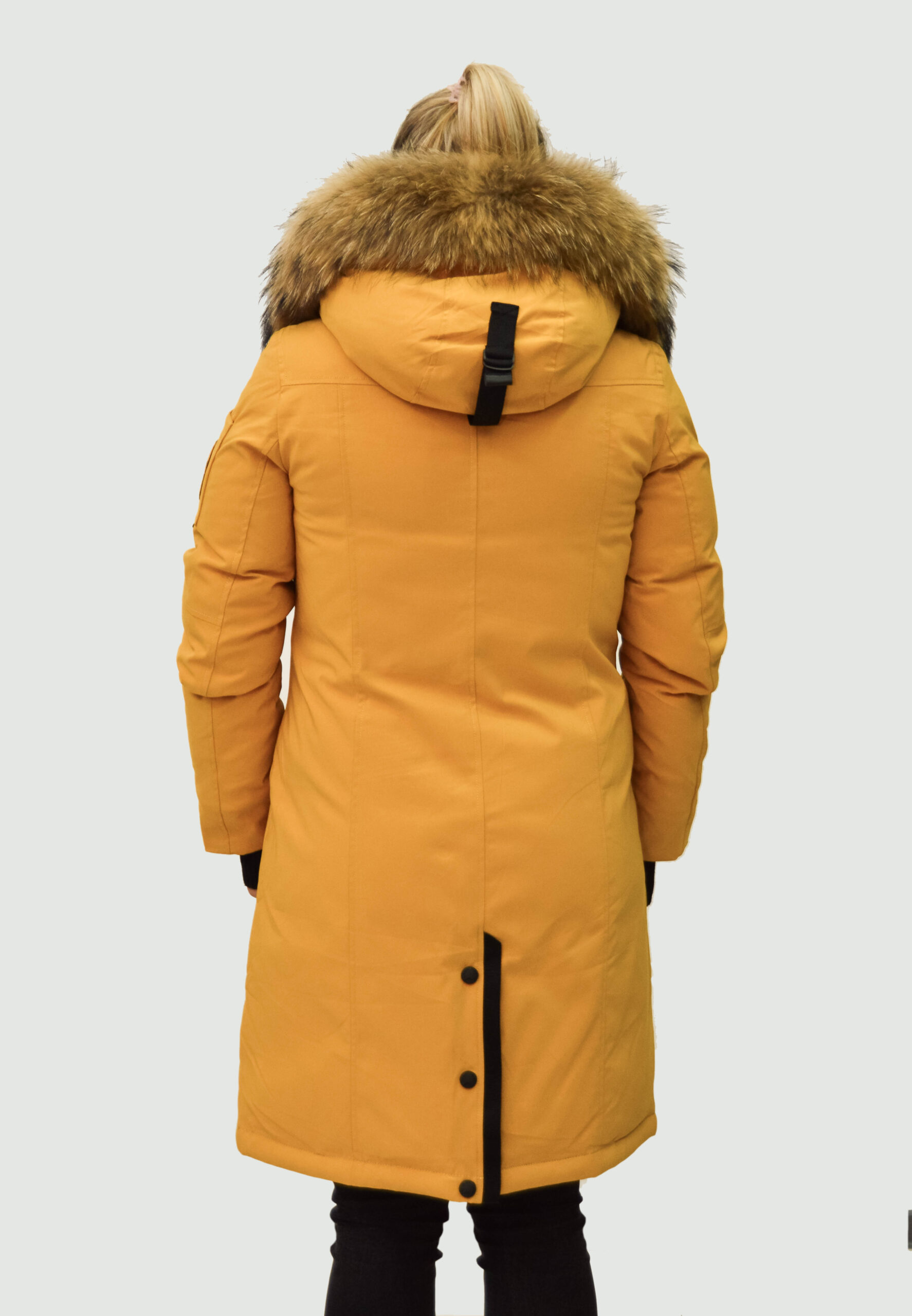 Женская зимняя куртка с мехом (SAN CRONY)
