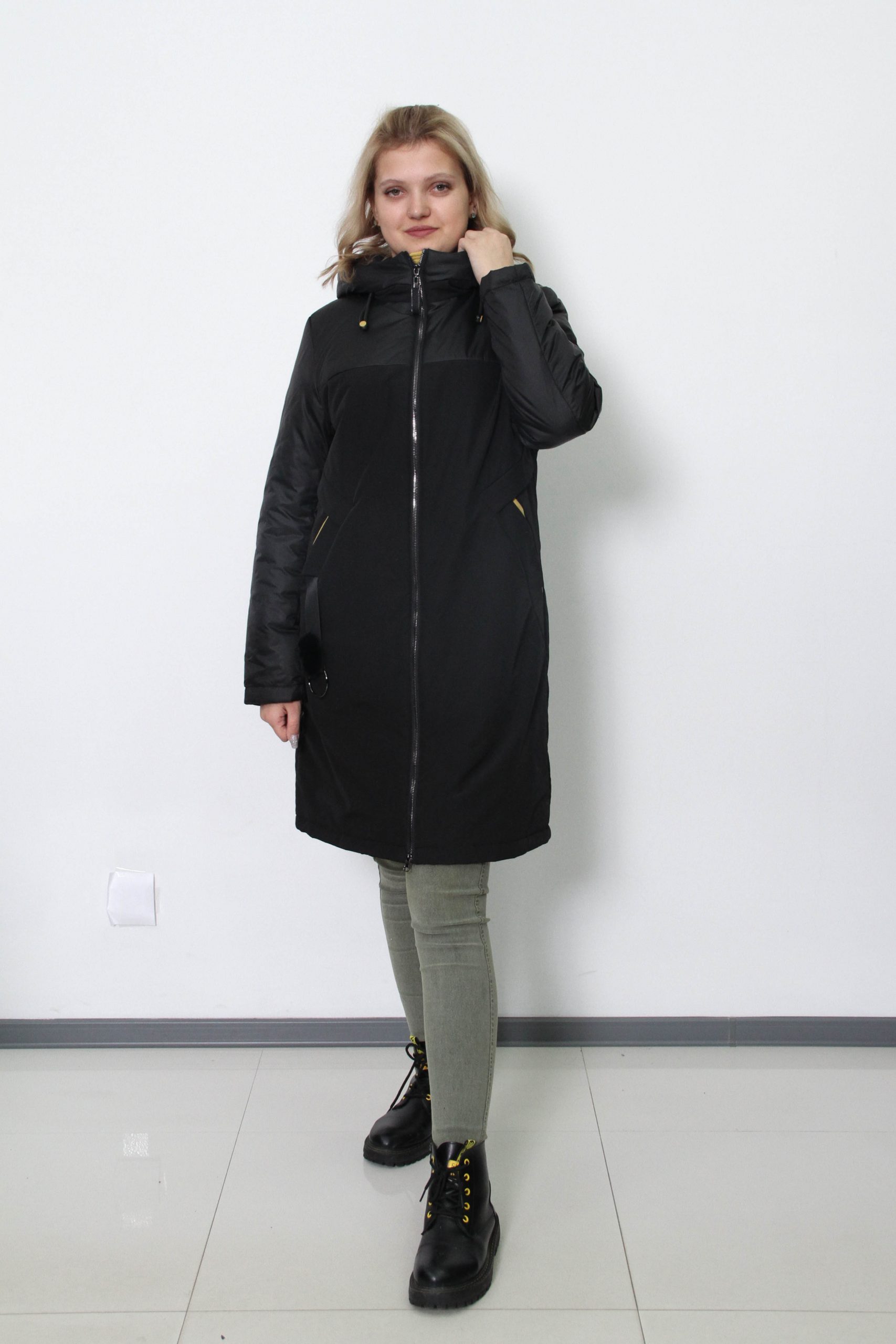 Демисезонная женская куртка (VTEPLE)