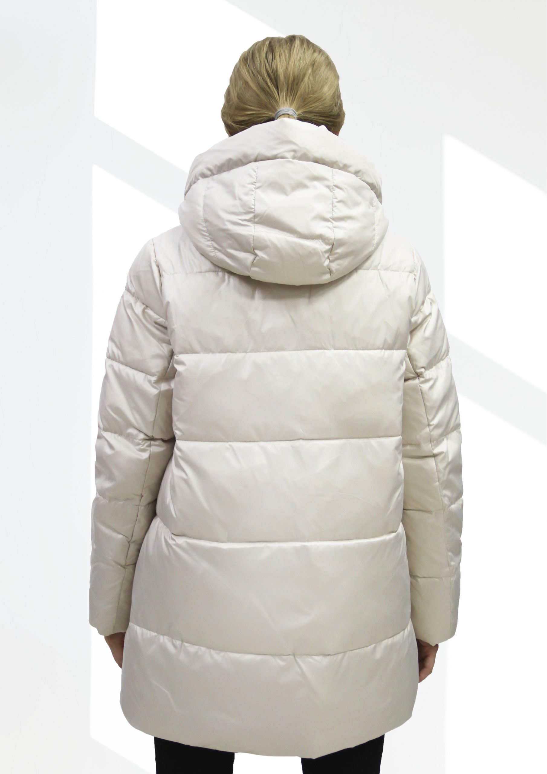 Женская зимняя куртка (Ice Bear)